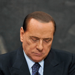 Berlusconi, l'epilogo pi tormentato - Oggi video e primo voto in giunta - Breve video storia dei video messaggi del Cav - Videoanalisi (di S. Folli)