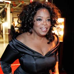 Oprah Winfrey rilancia il turismo in Egitto con una show in diretta da piazza Tahrir