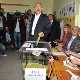 Kemal Kilicdaroglu,leader del principale partito di opposizione della Turchia, il partito del popolo repubblicano (CHP),(Afp Photo)