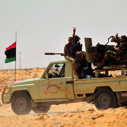 I ribelli a 30 km da Sirte, Gheddafi sarebbe pronto a trattare