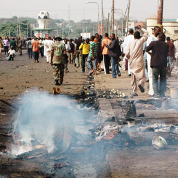 Autobomba vicino a una chiesa, 20 morti in Nigeria