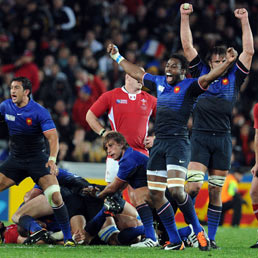 Rugby, in finale una brutta Francia che batte di misura il Galles