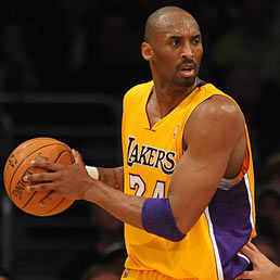 Nella foto Kobe Bryant dei Los Angeles Lakers (Epa)