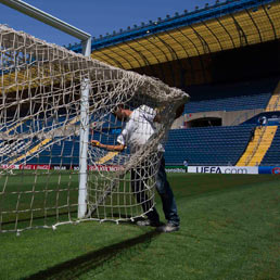 Israele, stadio Teddy Kollek a Gerusalemme preparazione in vista del Campionato Europeo Under 21 (Reuters)