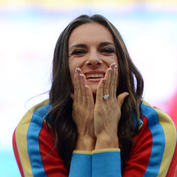 Atletica, Isinbayeva: legge anti-gay? Sono d'accordo con Putin, i russi sono normali - Mondiali di atletica, le foto pi belle