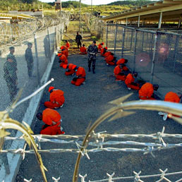 Wikileaks pubblica i documenti su Guantanamo. Tra i 