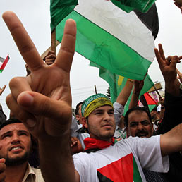 L'unità palestinese alla prova dei negoziati (Epa)