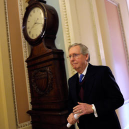 Il leader repubblicano al Senato McConnell, chiamato a negoziare un accordo sul fiscal cliff. (Ap)