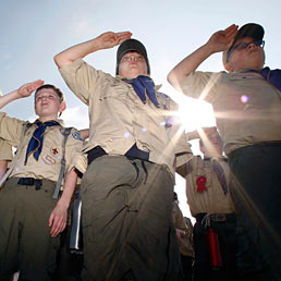 Storica svolta dei boy scout americani, ammessi i ragazzi gay (AP Photo)
