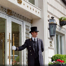 Il sultano del Brunei compra con 105 milioni di euro anche l'Hotel Eden a Roma