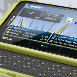 Nokia E7, ecco come va il nuovo supersmartphone