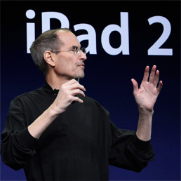 Steve Jobs presenta l'iPad2