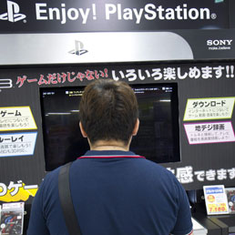 Sony ancora nel mirino: rubati per la terza volta i dati di un milioni di utenti