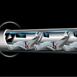 La capsula di Hyperloop con i 3 passeggeri sistemati