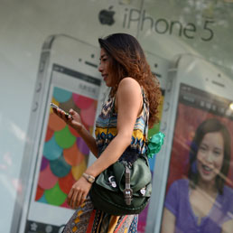 iPhone 5S in Cina (Afp)