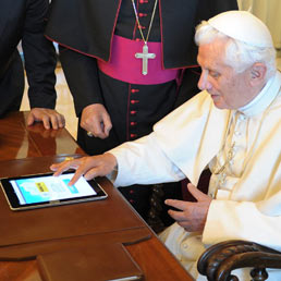 Non solo iPad2, il Papa e internet dono dell'umanit (Reuters)