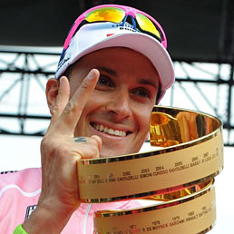 Ivan Basso: "nel 2011 sicuro al Tour, per il Giro devo ancora decidere" (Ansa)