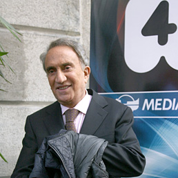 Emilio Fede lascia da giugno la direzione del Tg4. «Ma l'epoca del Cavaliere non è finita, anzi» (Olycom)